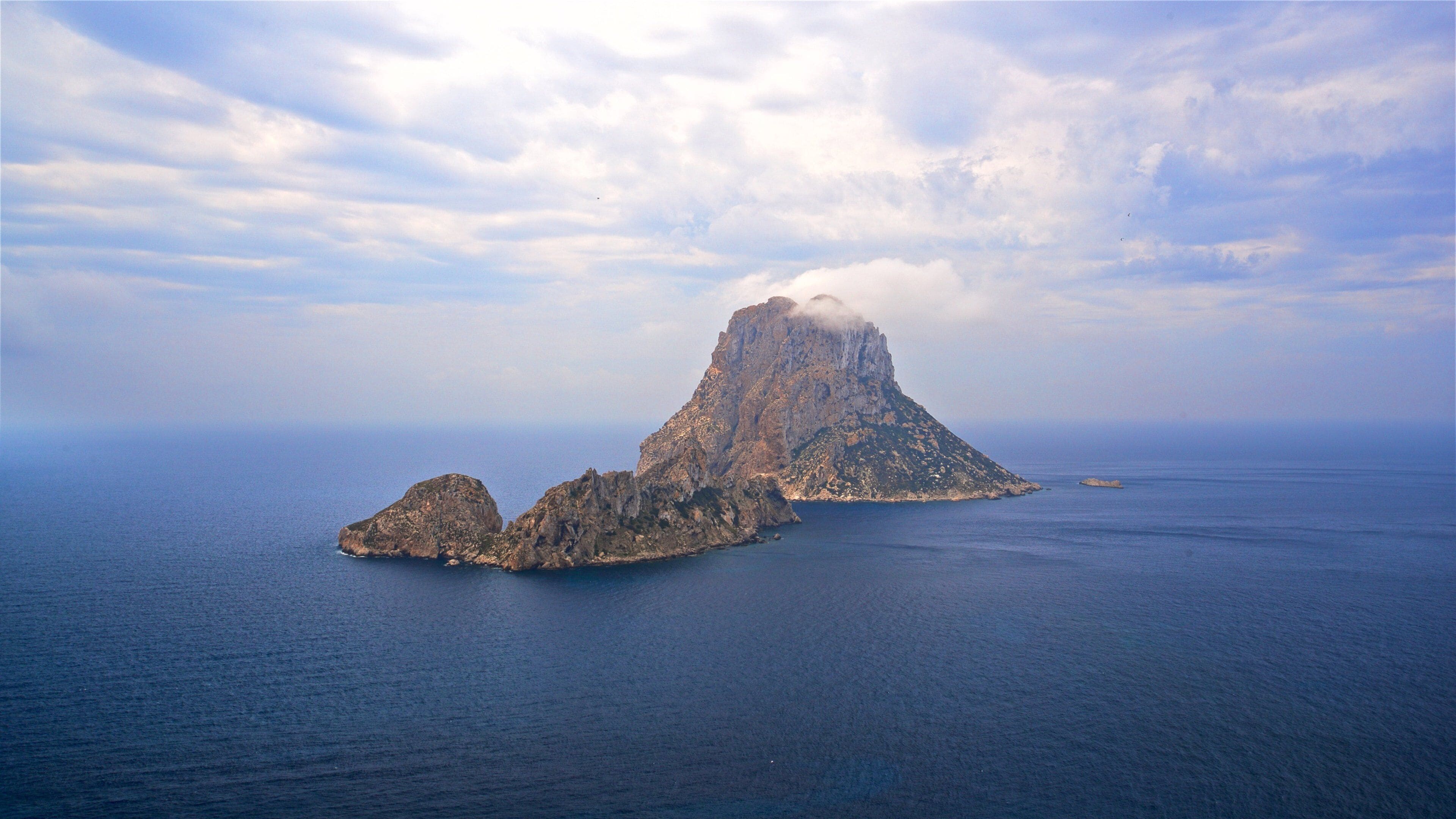 Es Vedrà featuring island views, landscape views and general coastal views