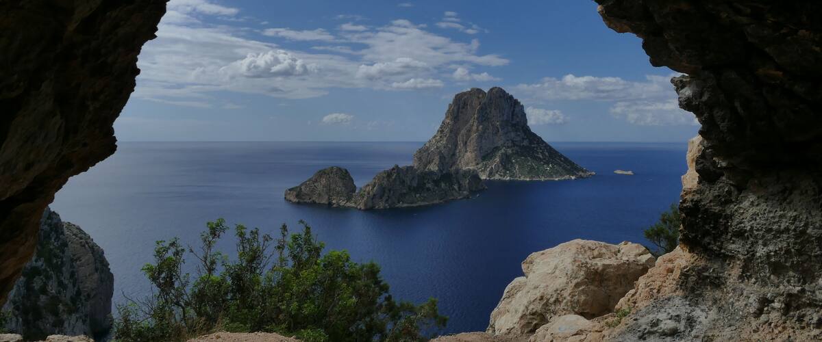 The mysterious spot of Ibiza, Es Vedra ♥️