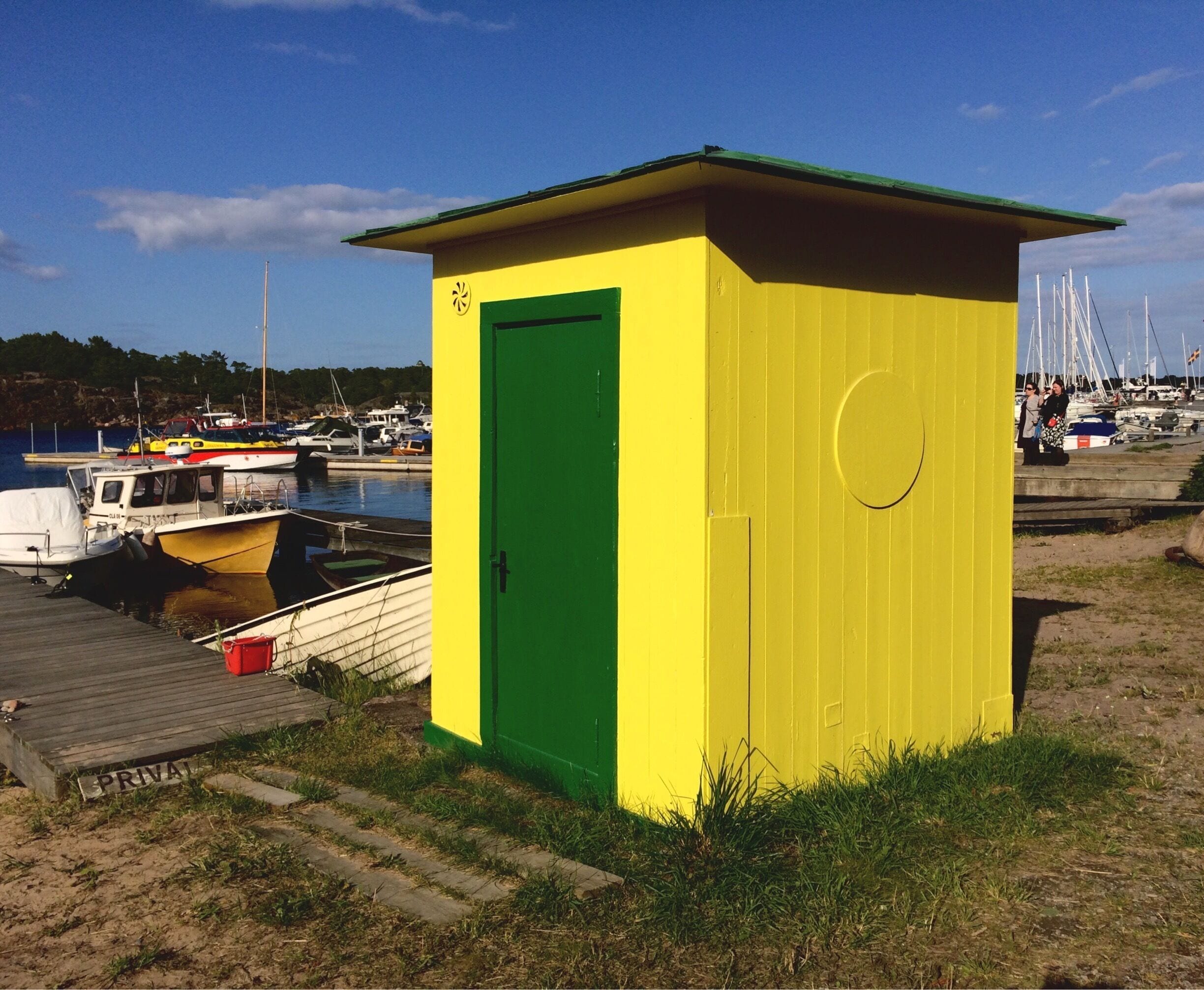 More from Sandhamn. Sharp light, great colors...