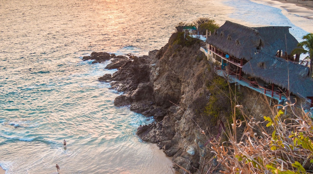 Pantai Zipolite
