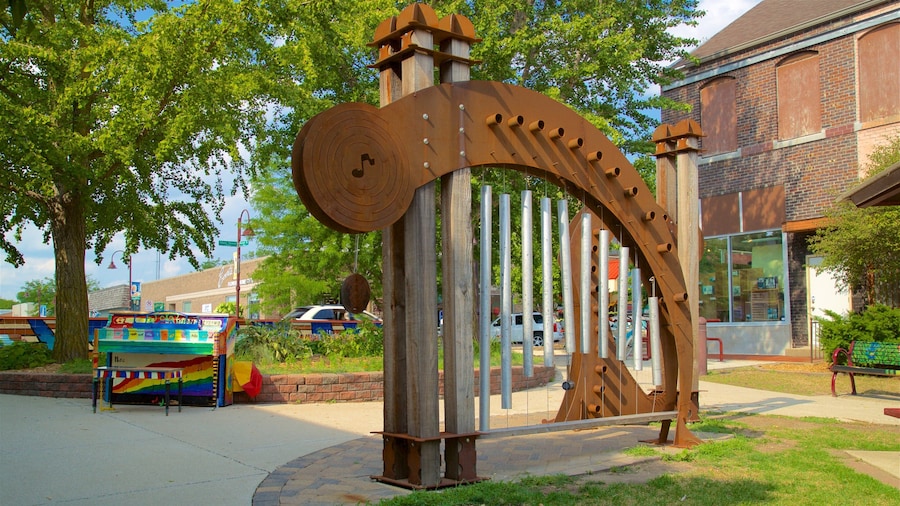 Main Street Cultural District showing a park and outdoor art