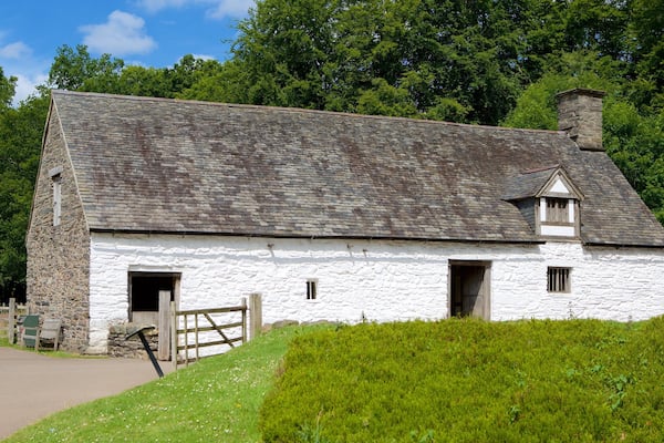 St Fagans showing heritage architecture, a house and heritage elements
