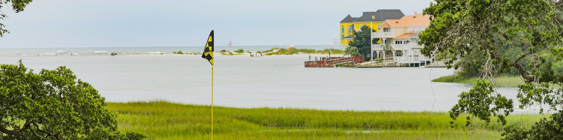 Tidewater Golf Club featuring golf and general coastal views