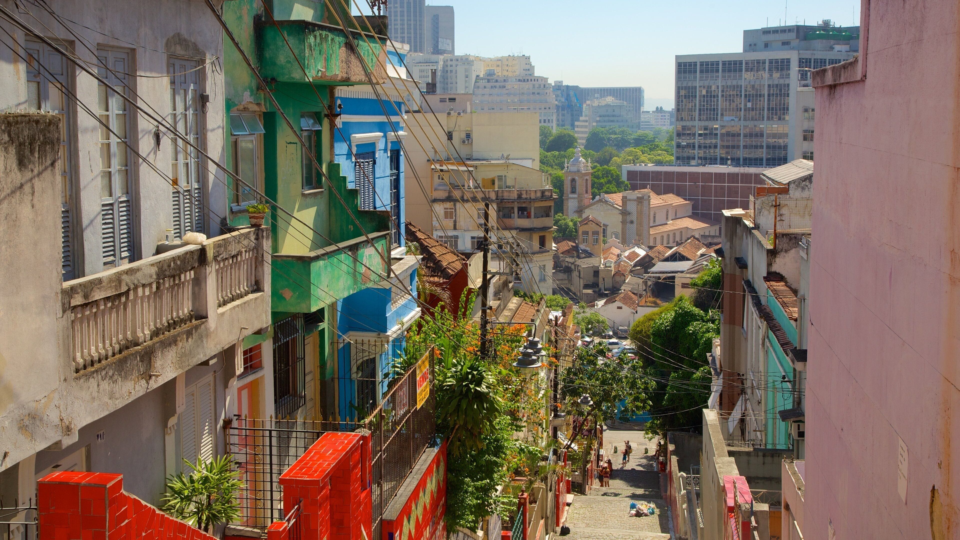 Escadaria do Selarón que inclui uma cidade