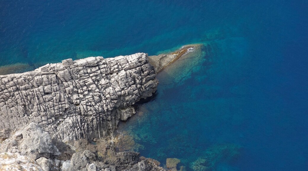 Amazing views of the cliffs and the cristal clear water, beautiful colours
#Blue