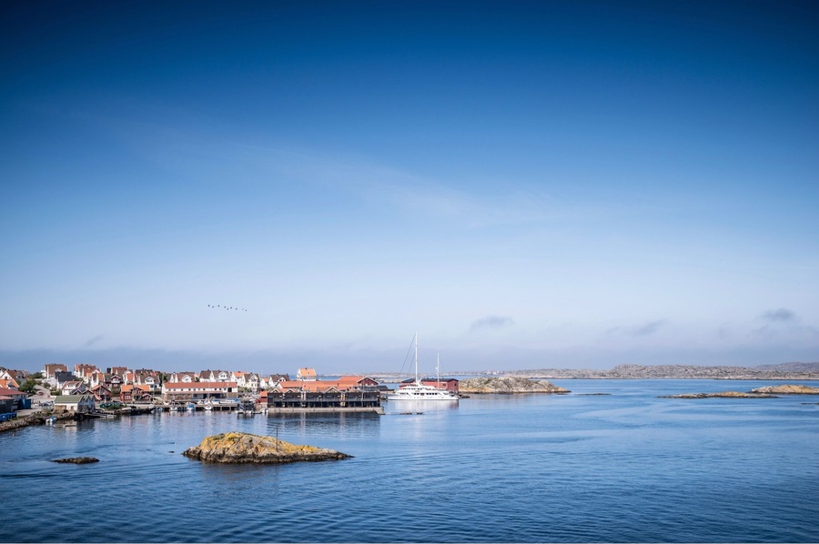 Lonely remote fishing village. Deep blue sky and Baltic Sea. Such a great location for sailing! #BVSBlue