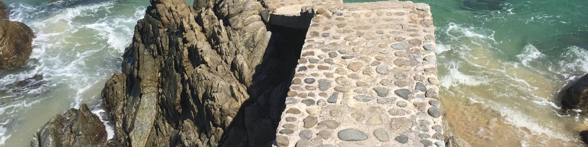 My kind of a dead end. A path that leads to the beautiful blue ocean.