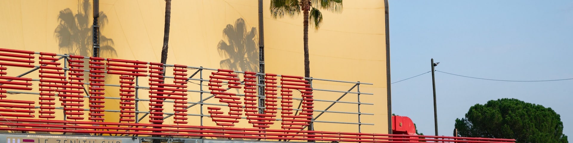 Millenaire showing signage