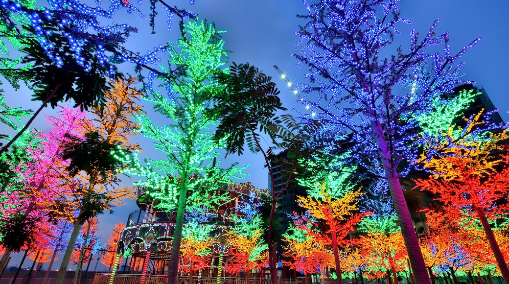 i-City