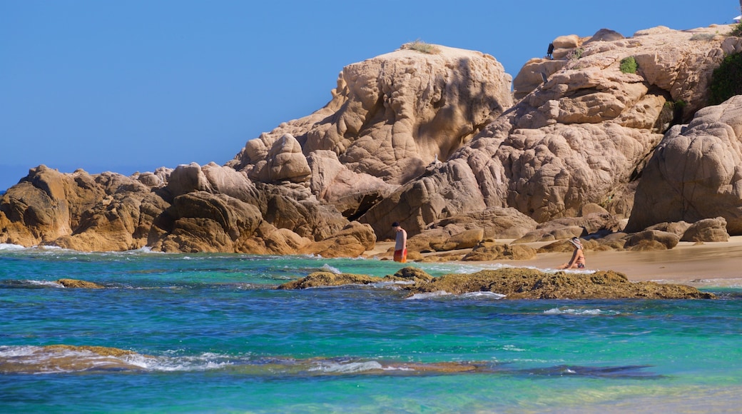 Palmilla Beach featuring rocky coastline and general coastal views