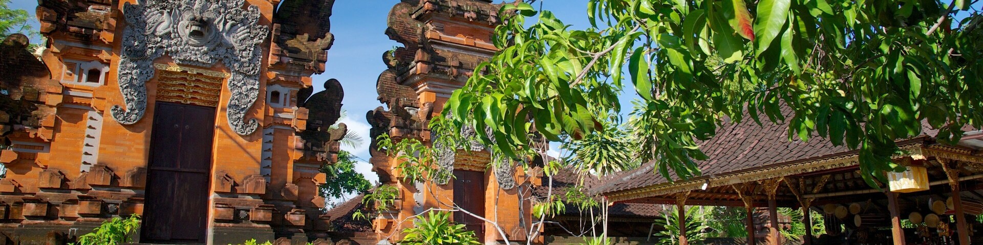 Petitenget Temple which includes a temple or place of worship