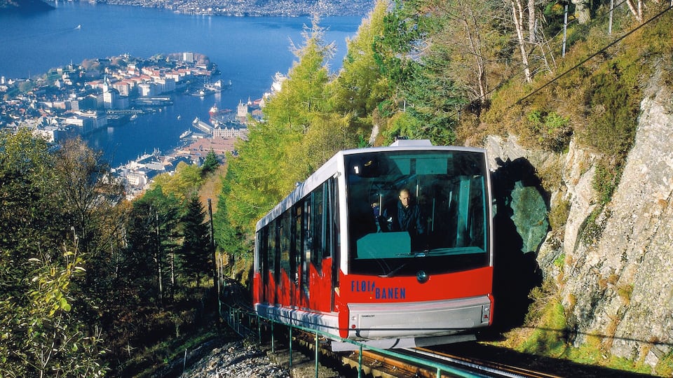 Floibanen Funicular featuring railway items