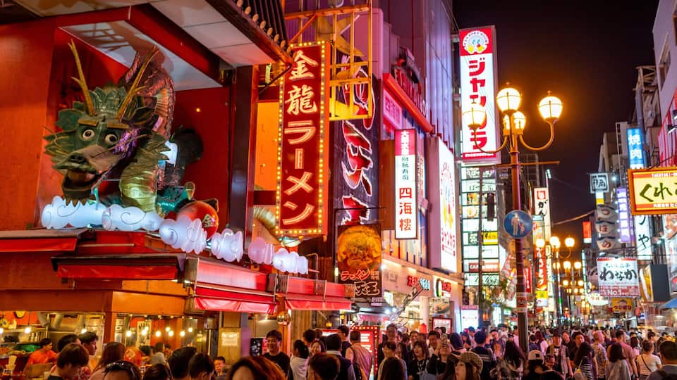 Shinsaibashi featuring signage, city views and street scenes