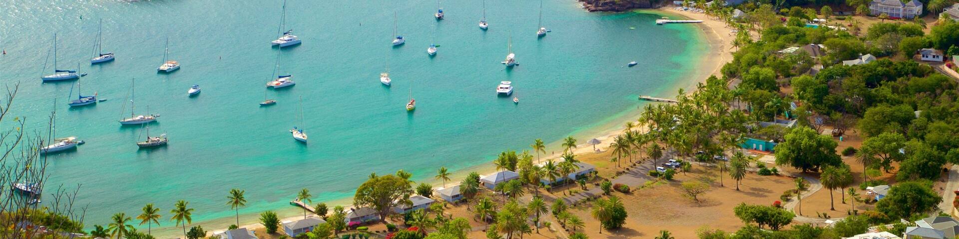 Shirley Heights mettant en vedette ville cĂŽtiĂšre, baie ou port et images d\'Ăźle