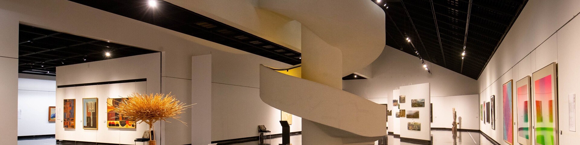 Hokkaido Museum of Modern Art which includes interior views and art