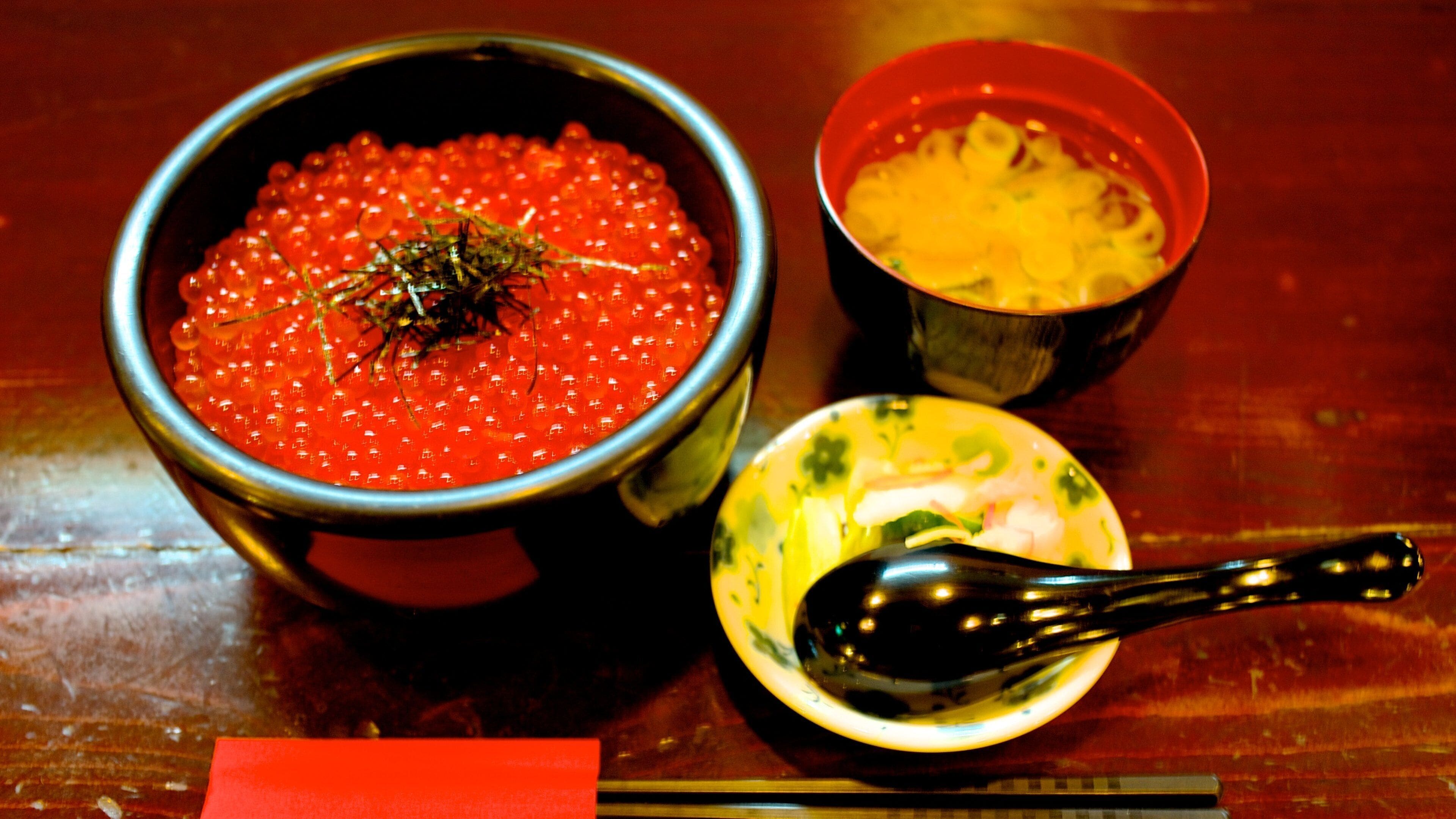 Nijo Market which includes food