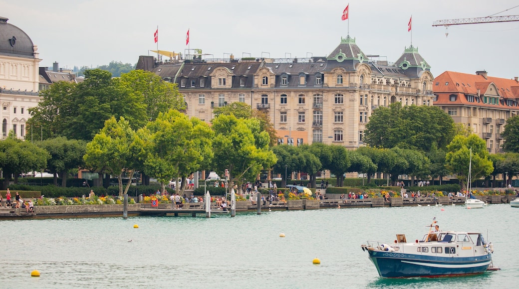 Lakeside Promenade which includes boating and a river or creek