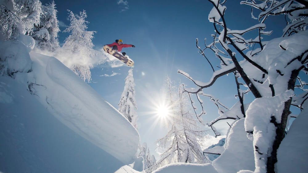 Nassfeld-Hermagor Skiing featuring snowboarding and snow