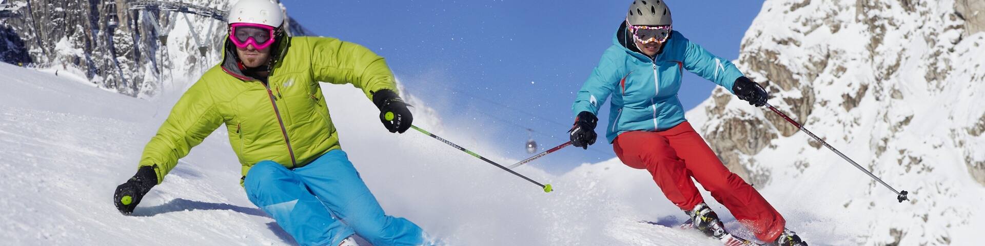 Nassfeld-Hermagor Skiing showing snow skiing, snow and mountains