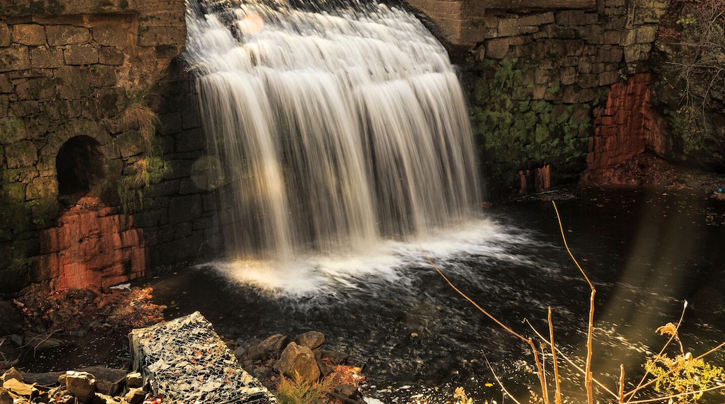 Scenic view of dam on Pootatuck River in Rocky Glen State Park