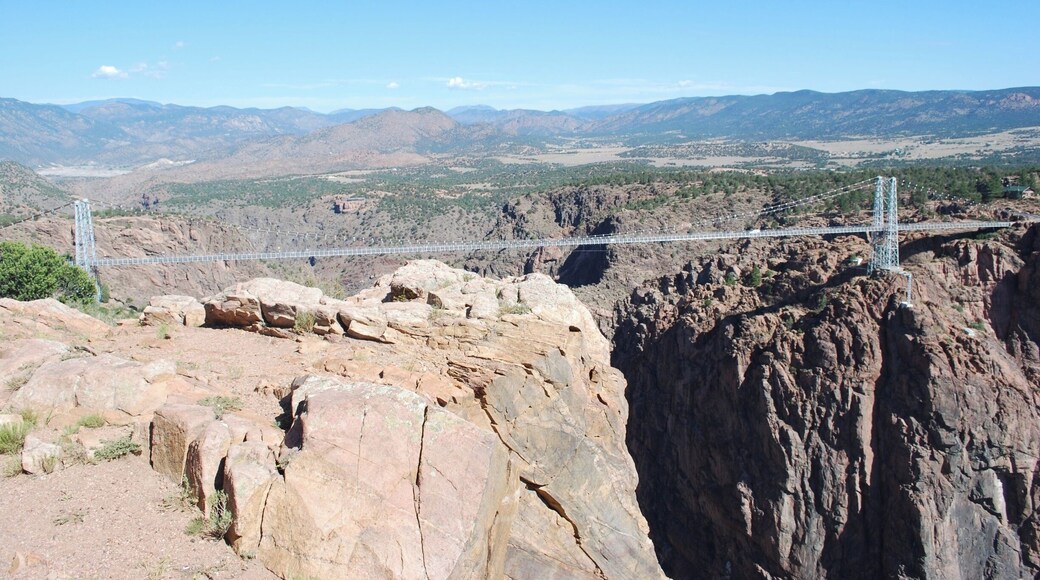 The bridge crosses the gorge 955 feet (291 m) above the Arkansas River and held the record of highest bridge in the world from 1929 until 2001.