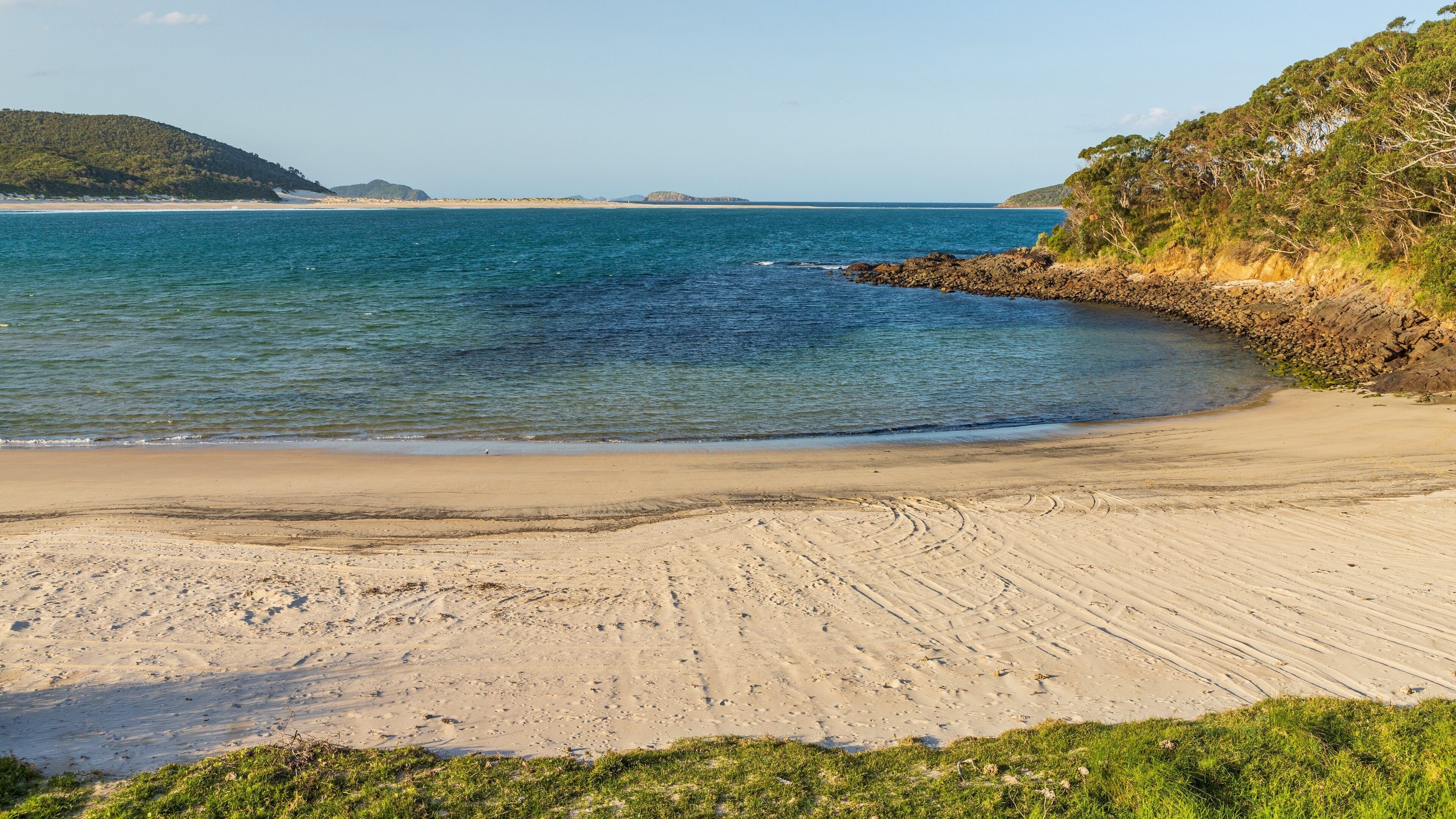 Fingal Bay showing general coastal views and a sandy beach