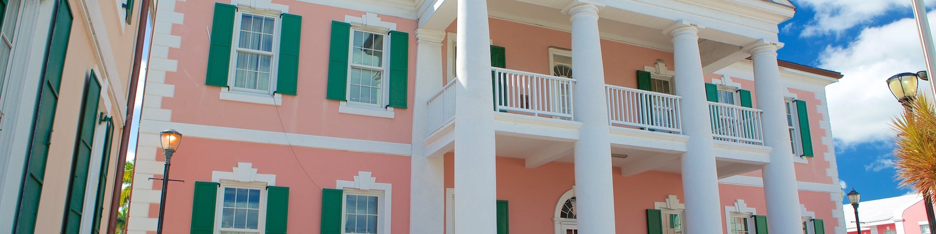 Parliament Square mostrando elementos de patrimônio