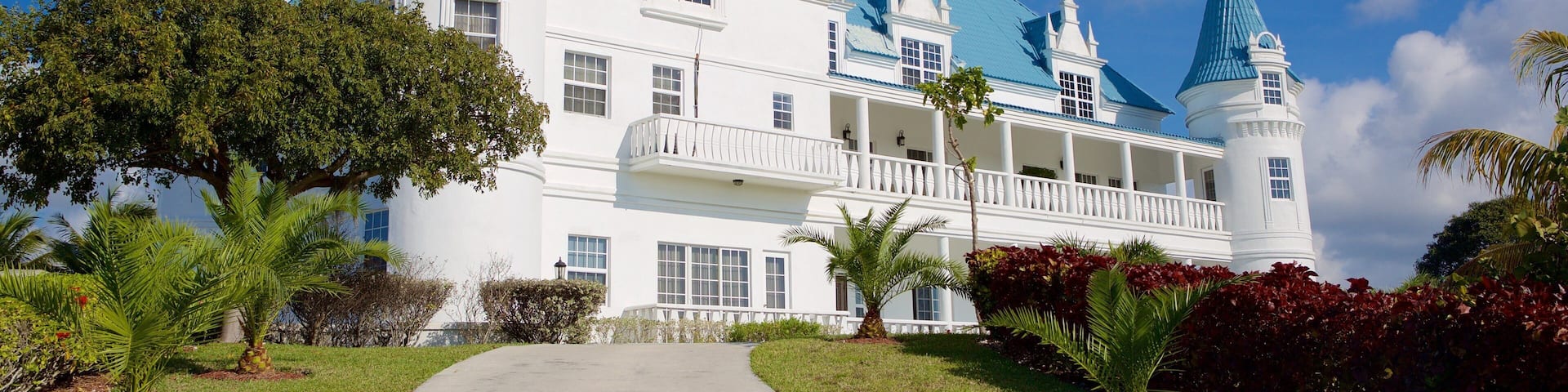 Cooper\'s Castle featuring a house