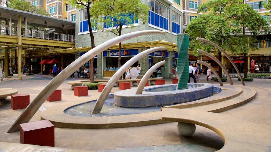 Bonifacio Global City Fort som inkluderar utomhuskonst