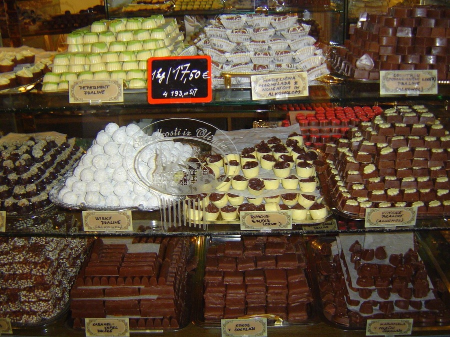 Boutique with chocolate pralines in chocolate factory, Olimje #FoodieFinds