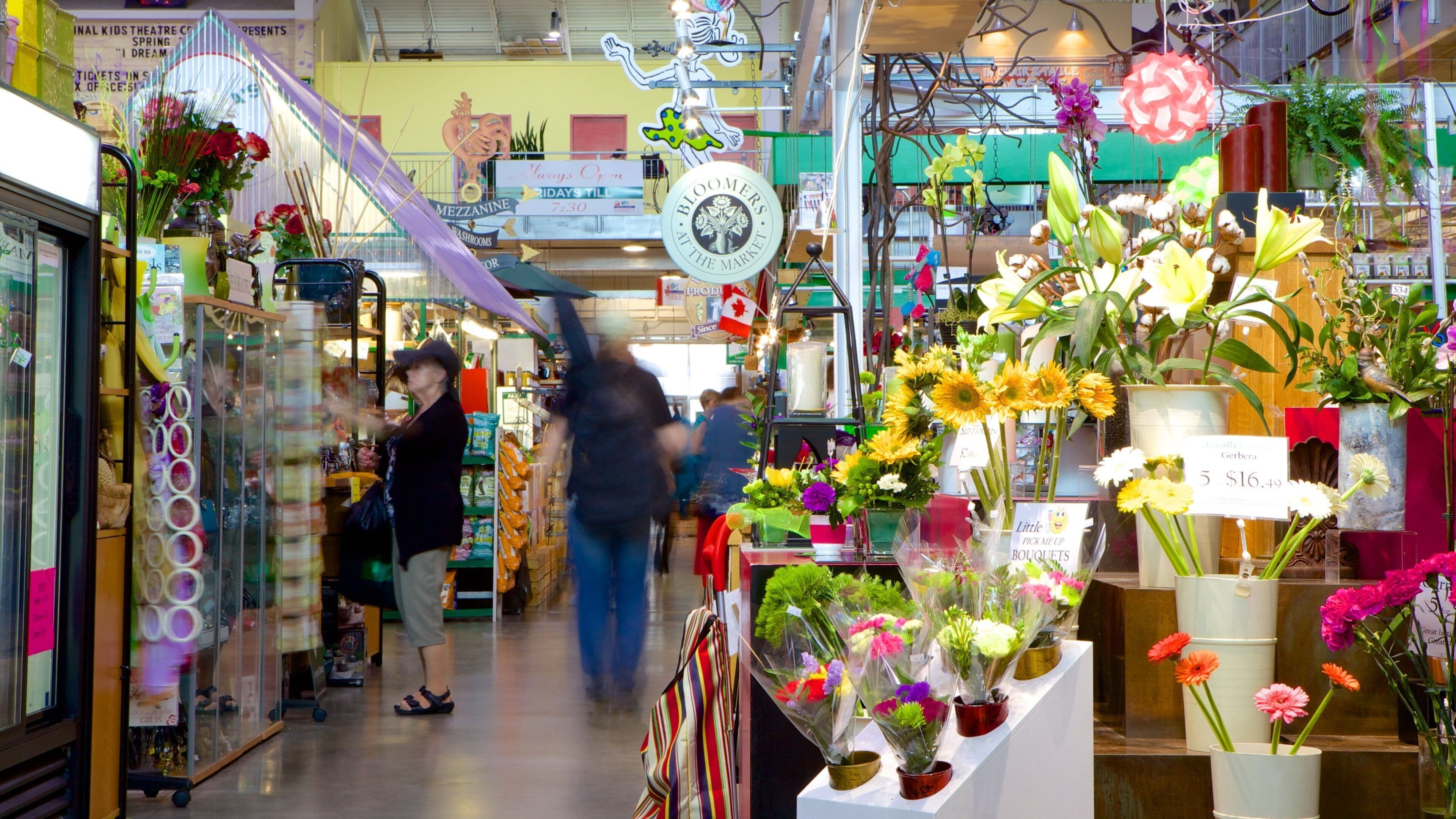 Covent Garden Market som inkluderer innendørs, blomster og marked