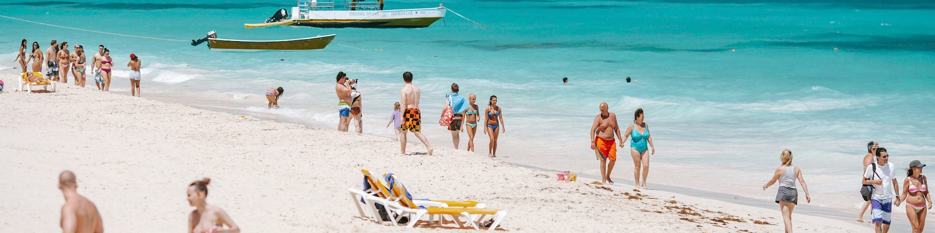 Arena Gorda Beach showing general coastal views, a beach and tropical scenes
