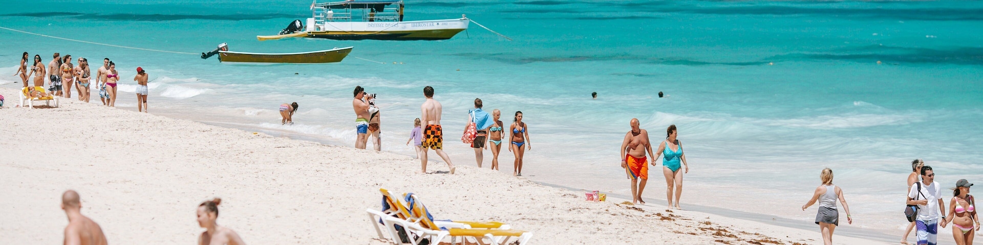 Arena Gorda Beach showing general coastal views, a beach and tropical scenes