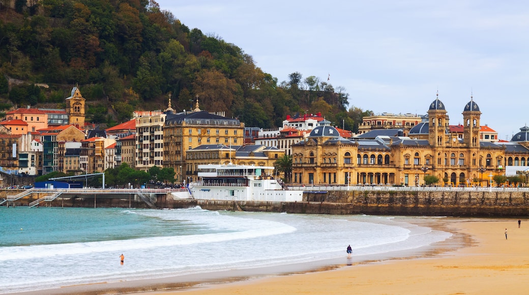 La Concha beach in autumn day at San Sebastian. Spain