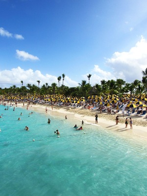 Catalina Island or know locally as Isla Catalina is a small island located about one and a half miles from the mainland of the Dominican Republic. It was one of the stops on our cruise.
It is a beautiful little island with not much infrastructure, but a beautiful stretch of beach with turquoise water and white sandy shores. It is the ideal location to just sit back kick up your feet up and enjoy some R&R.
Check out our website and see what else we have discovered. http://www.travelwith2ofus.com/
#blue #travel #destination #Caribbean #DominicanRepublic #SantoDomingo #beachbound #Springfun #aquatrove