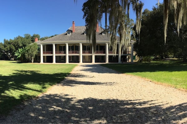 A lot of history with these plantations. This was a nice one.