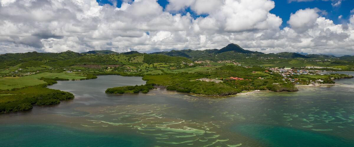 Vue aérienne de la Pointe Faula, au Vauclin, en Martinique
