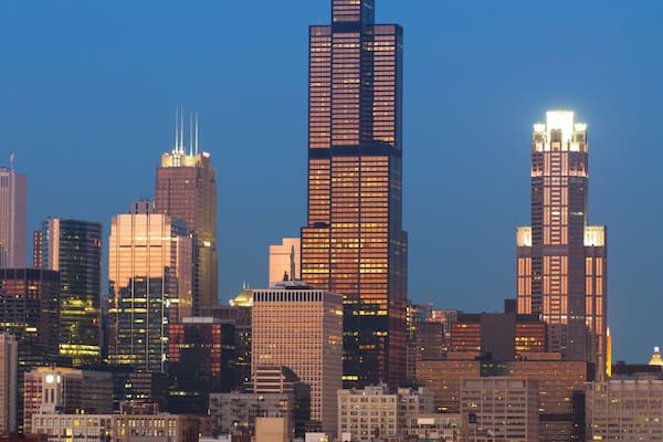 Chicago skyline at twilight.