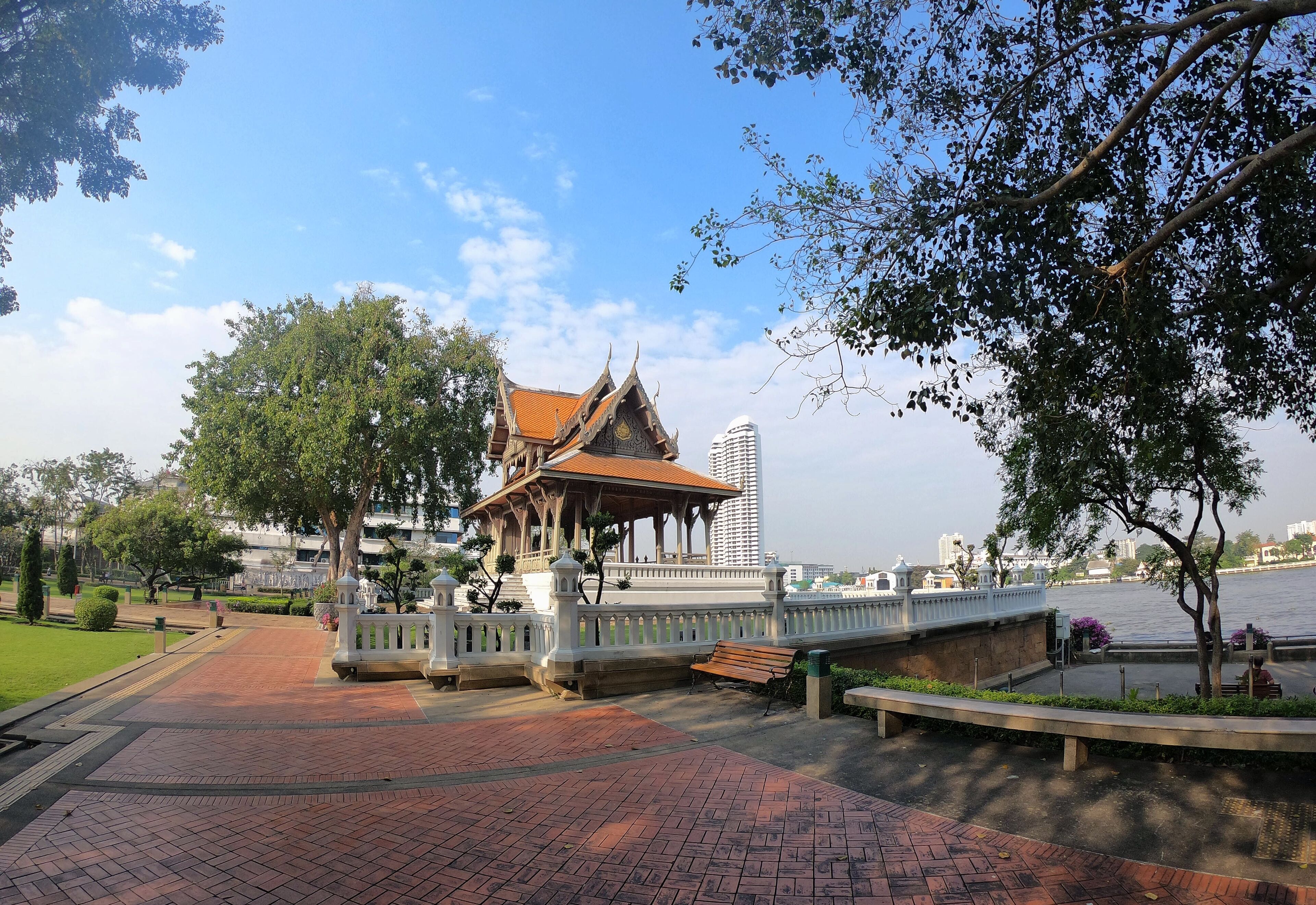 Santichai Prakan Park