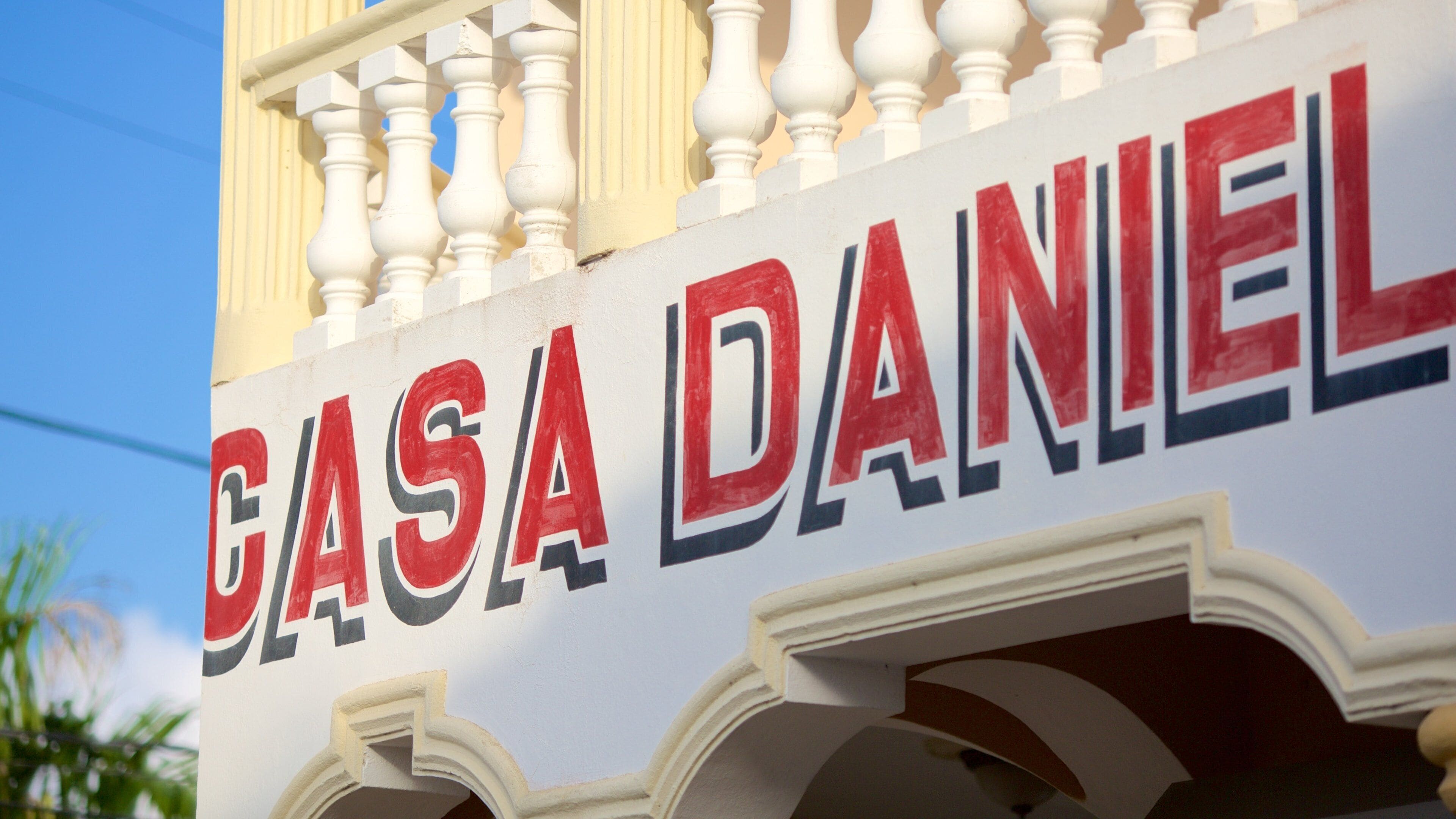 Plage de Bayahibe mettant en vedette signalisation