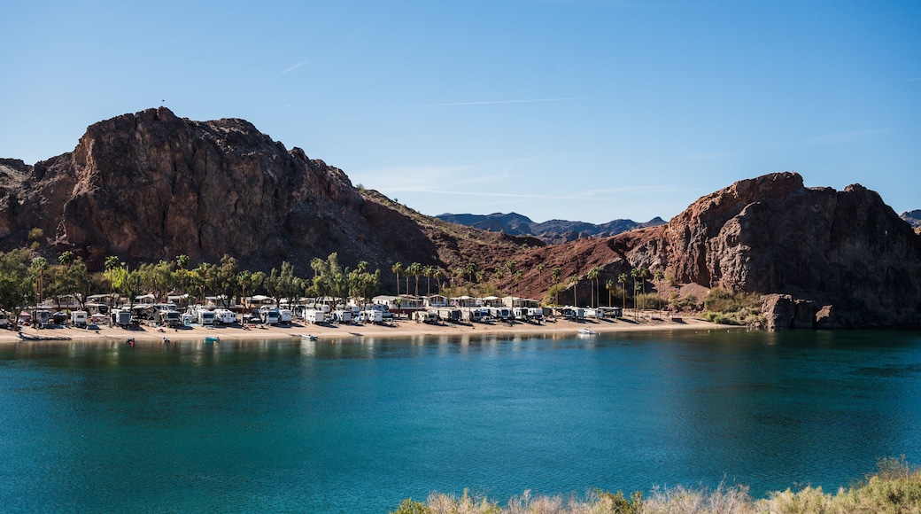 Campgrounds and resorts along the Colorado River below the Parker Dam. California - Arizona border.