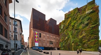 CaixaForum Madrid showing outdoor art