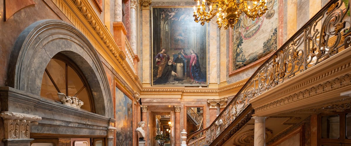 Cerralbo Museum which includes interior views, art and heritage elements