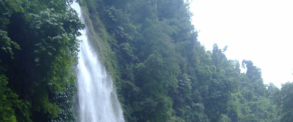 To enjoy the Pagsanjan falls you also get to experience 'shooting the rapids' a canoe boat ride through the rapids (and along some nice scenic river, but I mostly remember the rapids, especially where the boatmen got out and carried the boat with me in it over a particularly rocky section.)
There are three falls on the river, but after heavy rains the river is too swollen to reach the third fall. in fact on my first day the river tours weren't running at all due to rainfall, so bear in mind when visiting the are you might want to book a few days so you don't miss out.
Most hotel resorts will be able to arrange a shooting the rapids tour with local boatmen.
On arrival at the falls you will be expected to buy them cans of coke and packets of crisps, so take some money even if you don't want anything.
#NationalPark #Waterfall #Waterlust