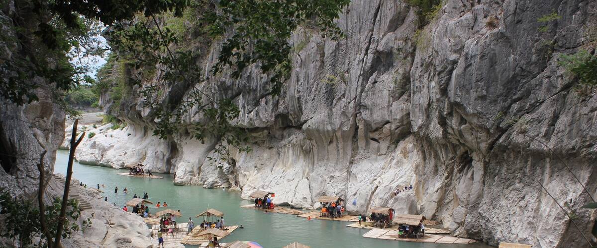 An amazing place for getting away from stress..the rock formations are spectacular the water is ideal for swimming. Do the picnicking!