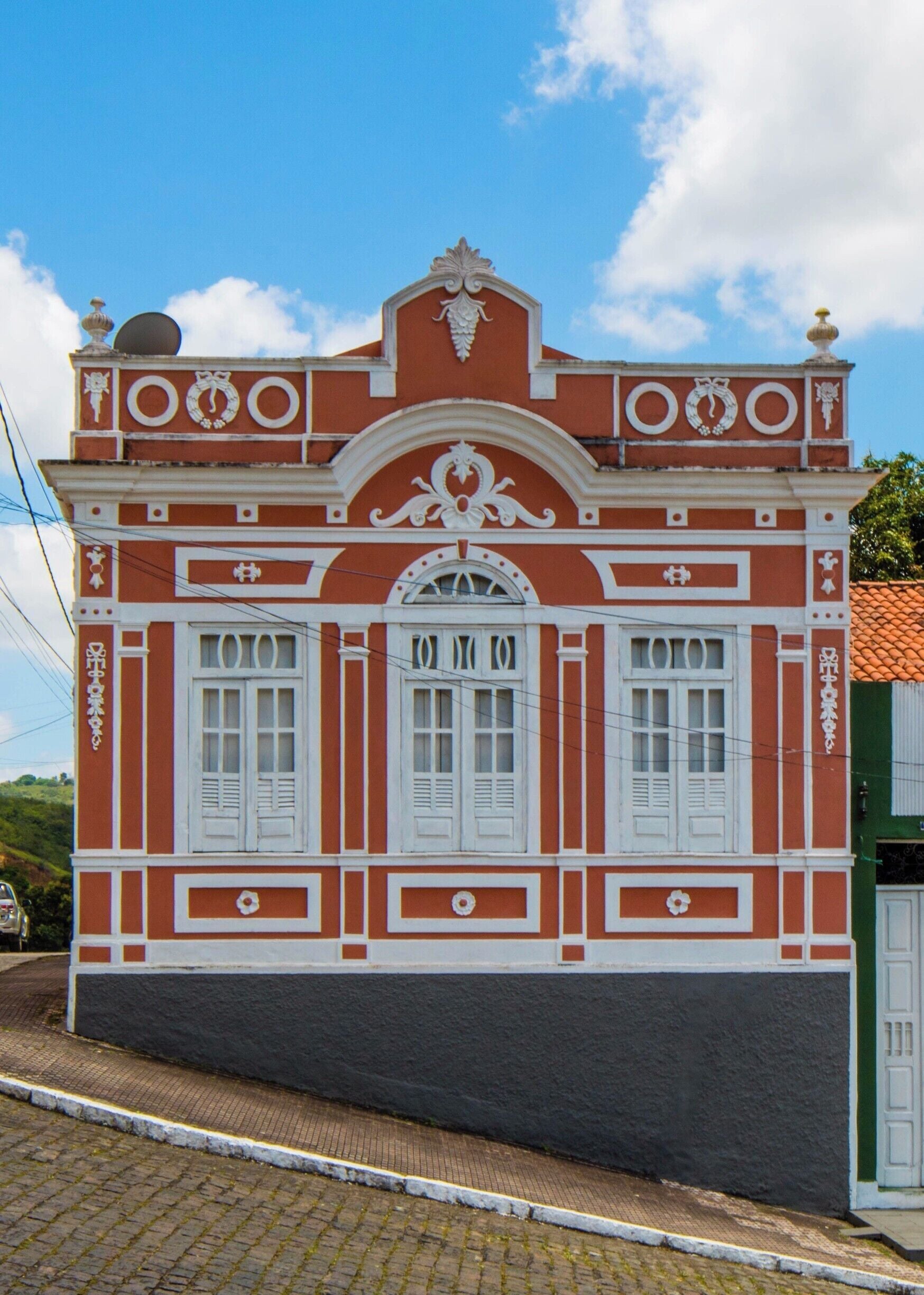 House in front of the Igreja de Nossa Senhora da Conceição do Monte, Cachoeira, Bahia, Brazil.