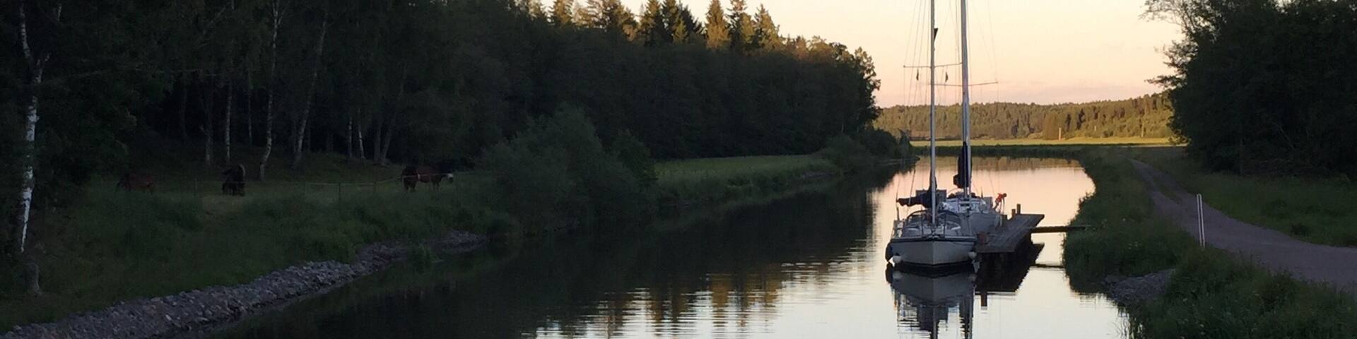 On the Gota Canal in Sweden. There is a hostel where people coming on land and boat can go. It is charming and nice. Thanks for the night and breakfast. This was taken at night around 2200. Boat waiting to go pass the lock in the morning. #Waterlust