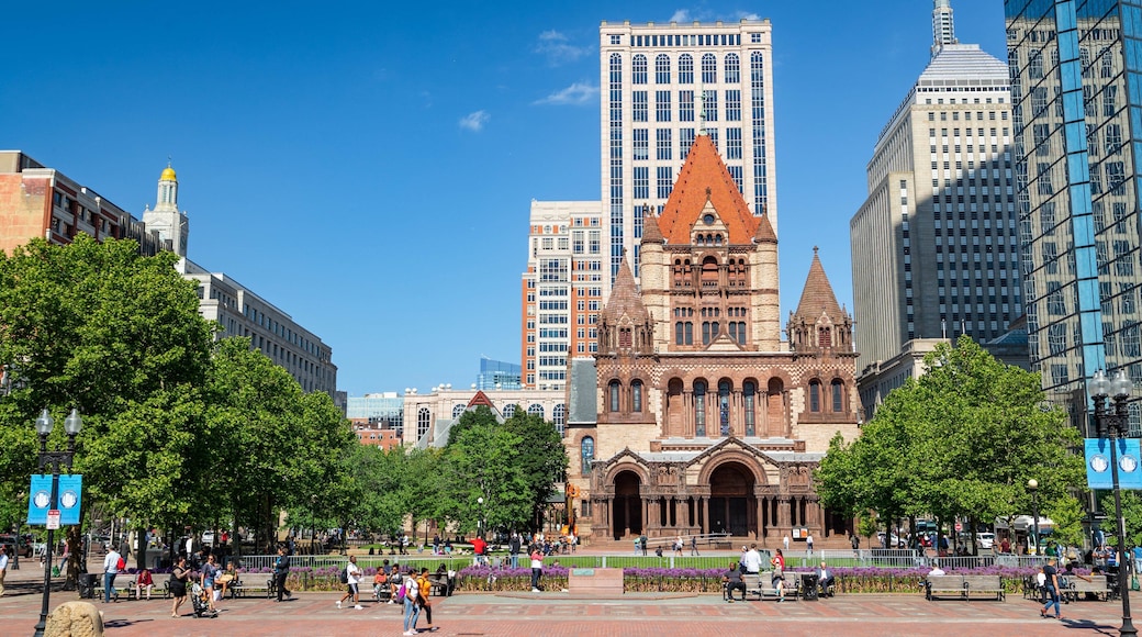Trinity Church Boston showing a city, a church or cathedral and heritage architecture
