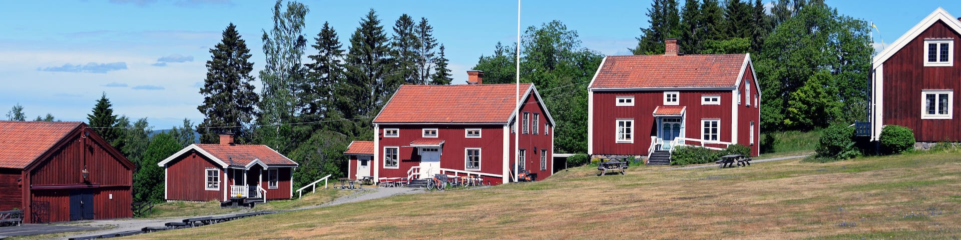 Historische Häuser in Alnö Schweden