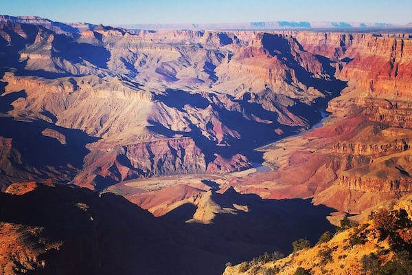 The #grandcanyon from the east entrance. I liked this entrance a little better... There were way less people and everything in the watchtower was 50-60% off. #roadtrip #NationalPark #goldenhour #hiking